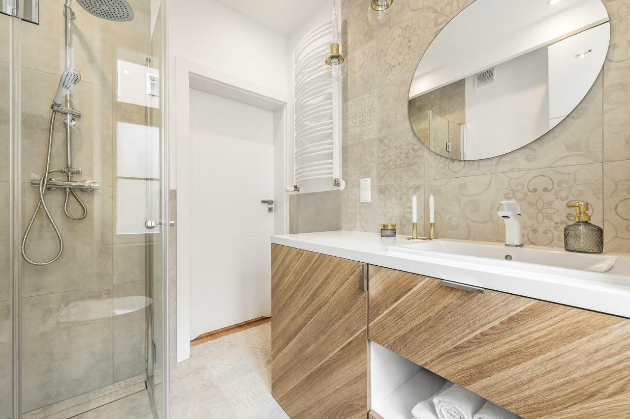 Bailey Apartment Gdansk Luaran gambar